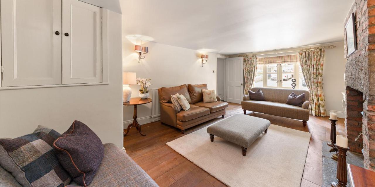 Chantry House بارنسلي المظهر الخارجي الصورة